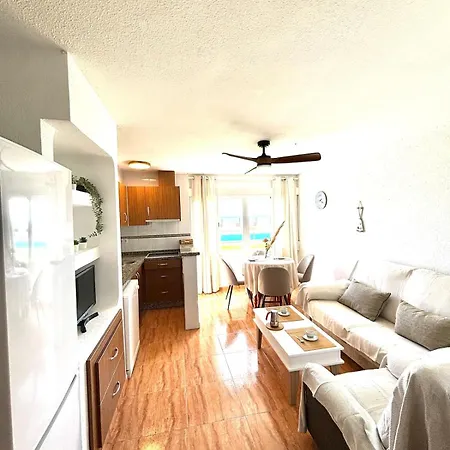 Aguadulce Apartment *